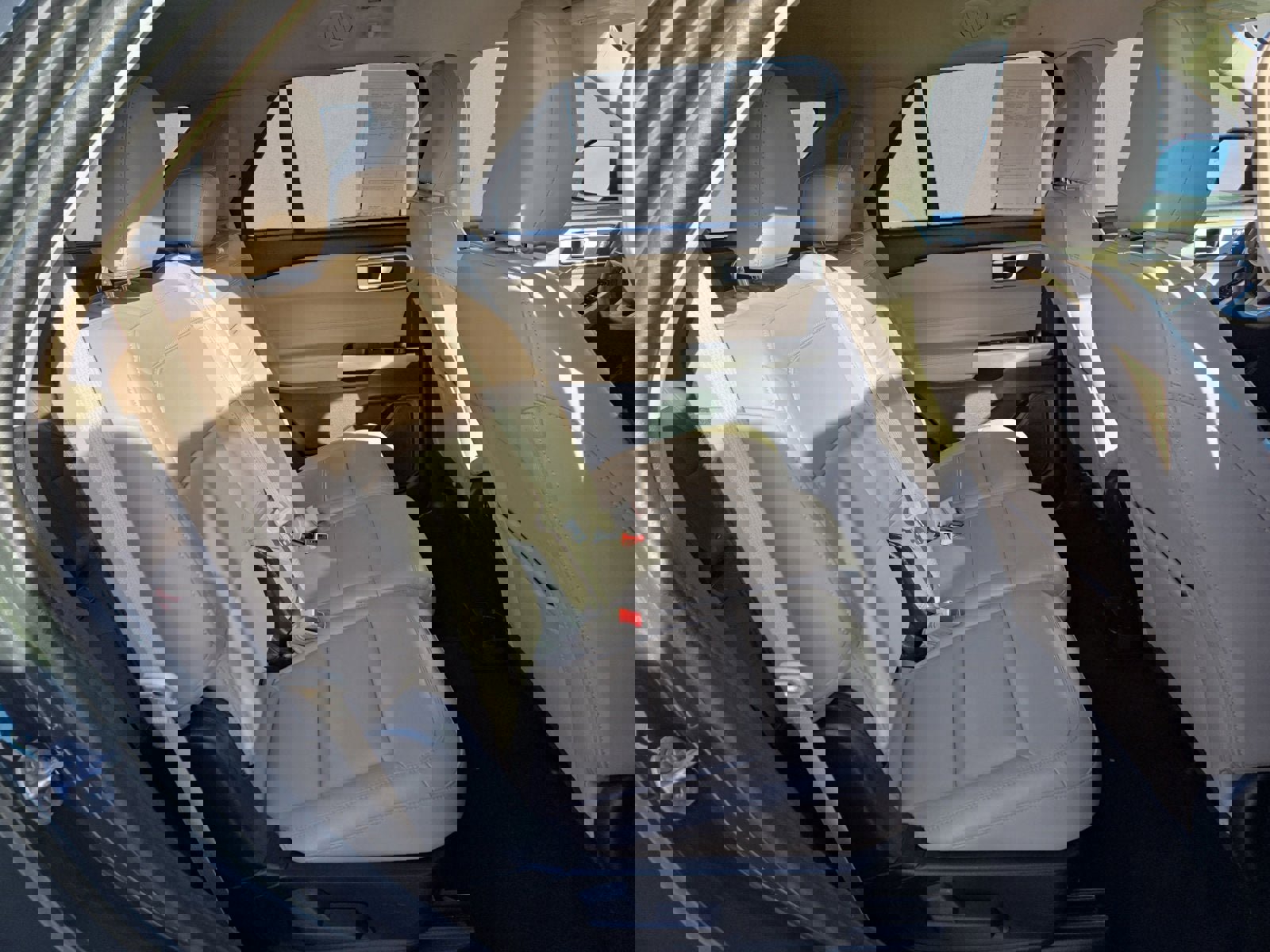 Certified 2023 Ford Explorer XLT w/ Equipment Group 202A image 24