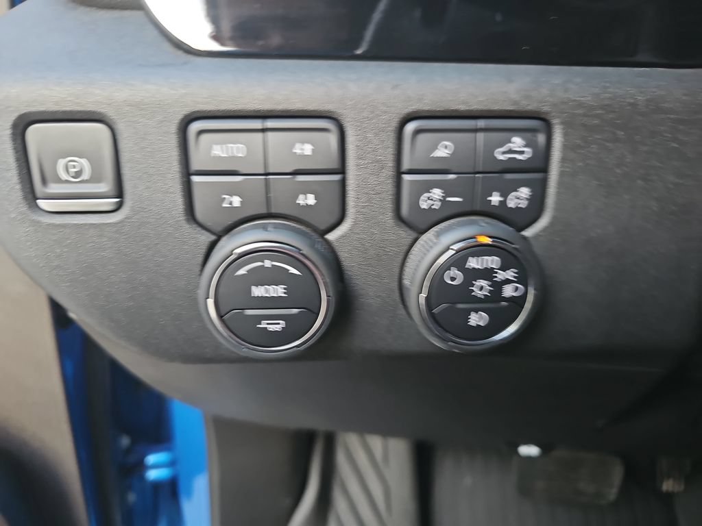 Used 2022 Chevrolet Silverado 1500 RST w/ RST All Star Premium Package AWD/4WD image 24