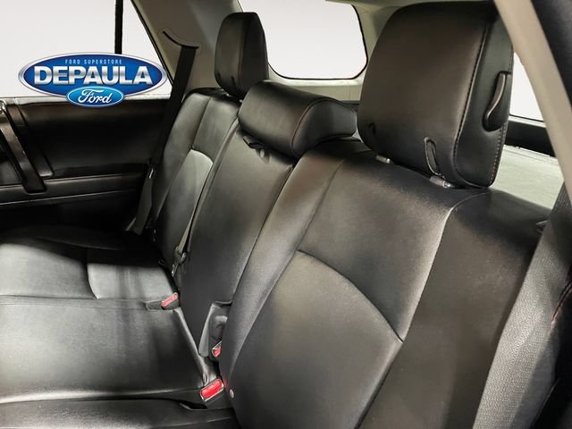 Used 2022 Toyota 4Runner TRD Off-Road Premium w/ TRD Black Wheel Package (TMS) AWD/4WD image 17