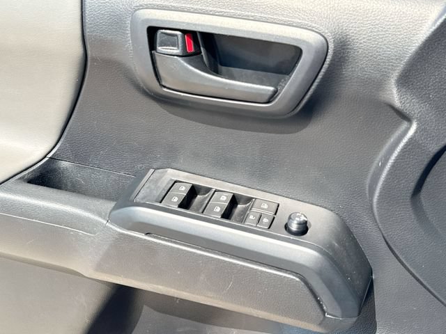 Used 2019 Toyota Tacoma SR w/ SR Convenience Package RWD image 13