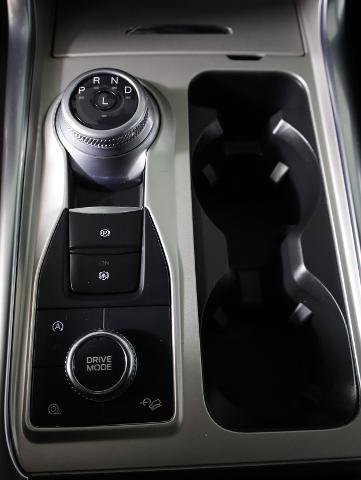 Certified 2023 Ford Explorer Platinum w/ Technology Package AWD/4WD image 23