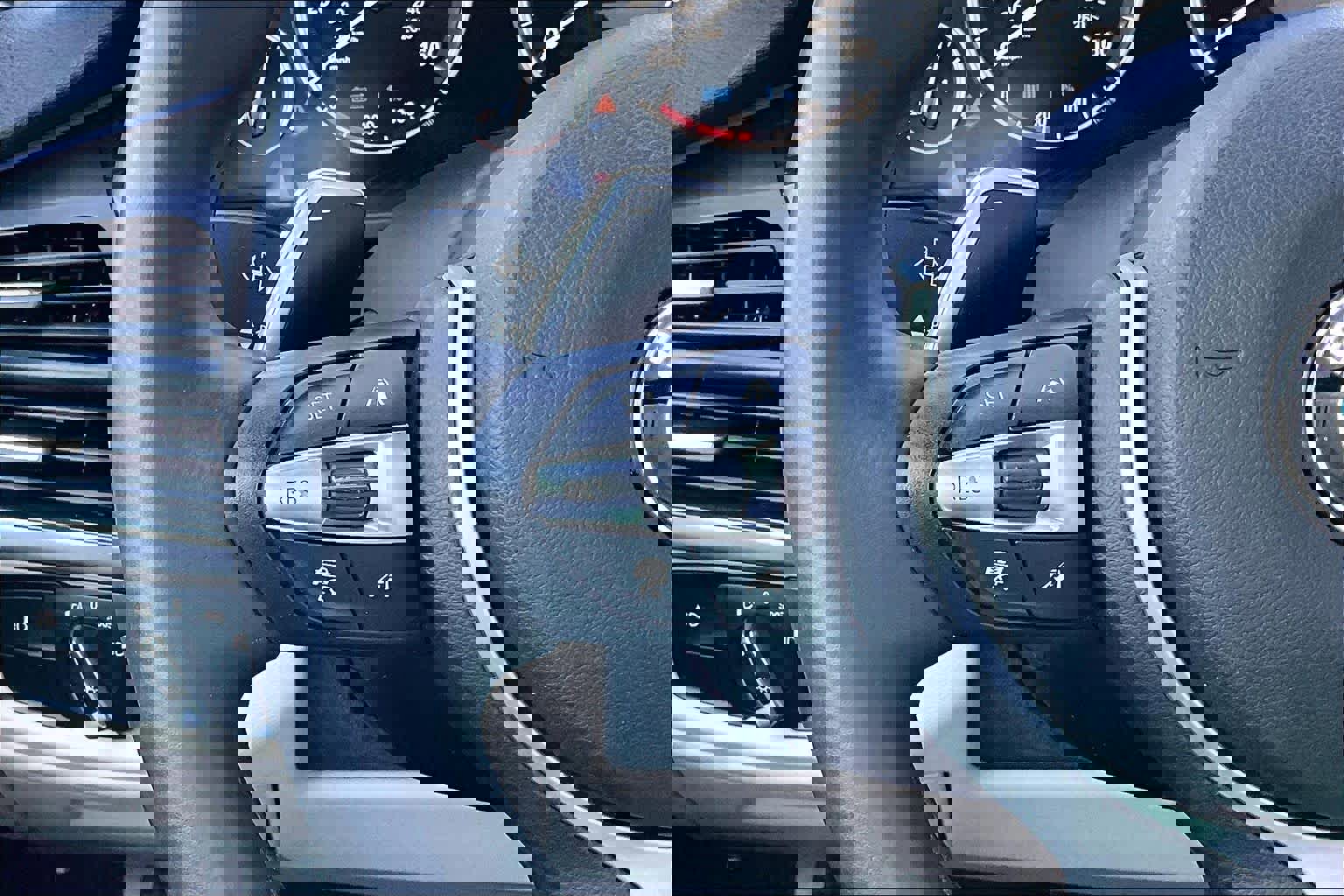 Used 2018 BMW X5 xDrive40e image 25