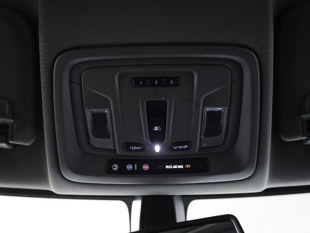 Used 2019 Chevrolet Silverado 1500 LTZ w/ LTZ Convenience Package image 18