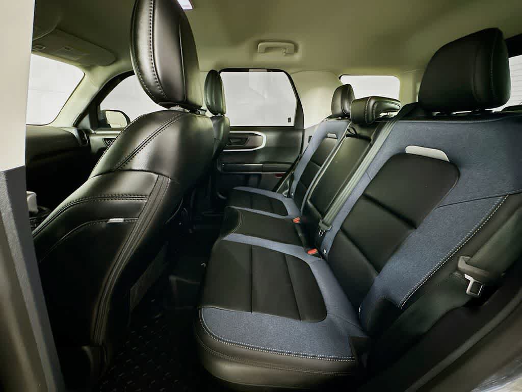 Certified 2025 Ford Bronco Sport Outer Banks w/ Outer Banks Tech Package+ AWD/4WD image 14