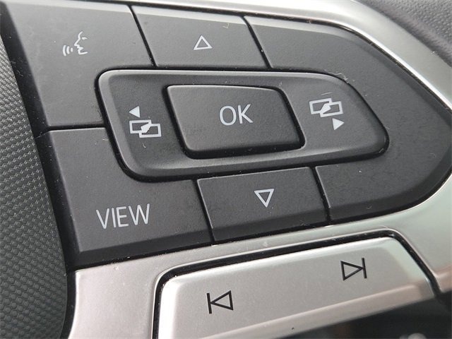 Used 2022 Volkswagen Jetta SE image 21