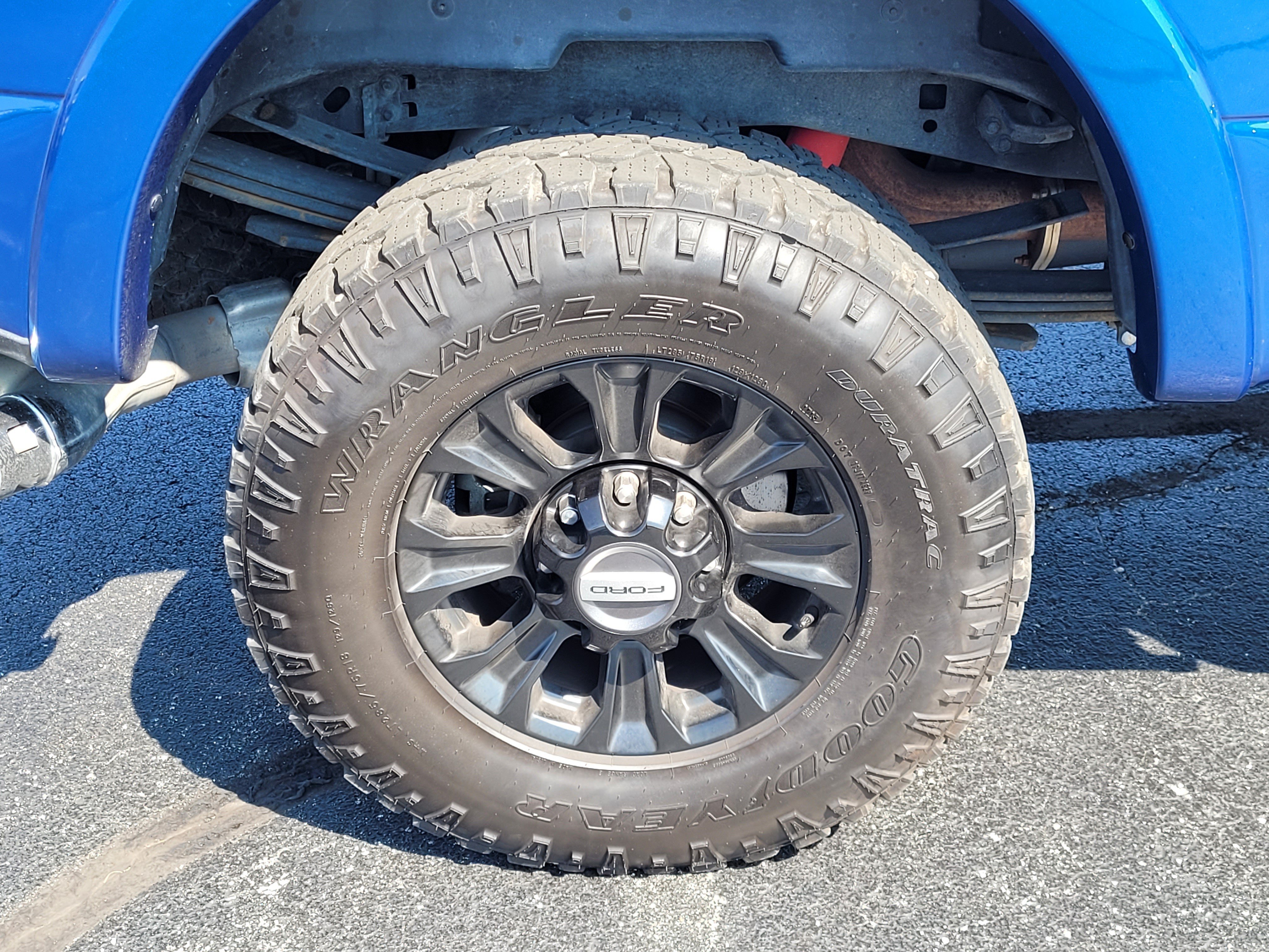 Certified 2022 Ford F250 Lariat w/ Tremor Off-Road Package AWD/4WD image 10