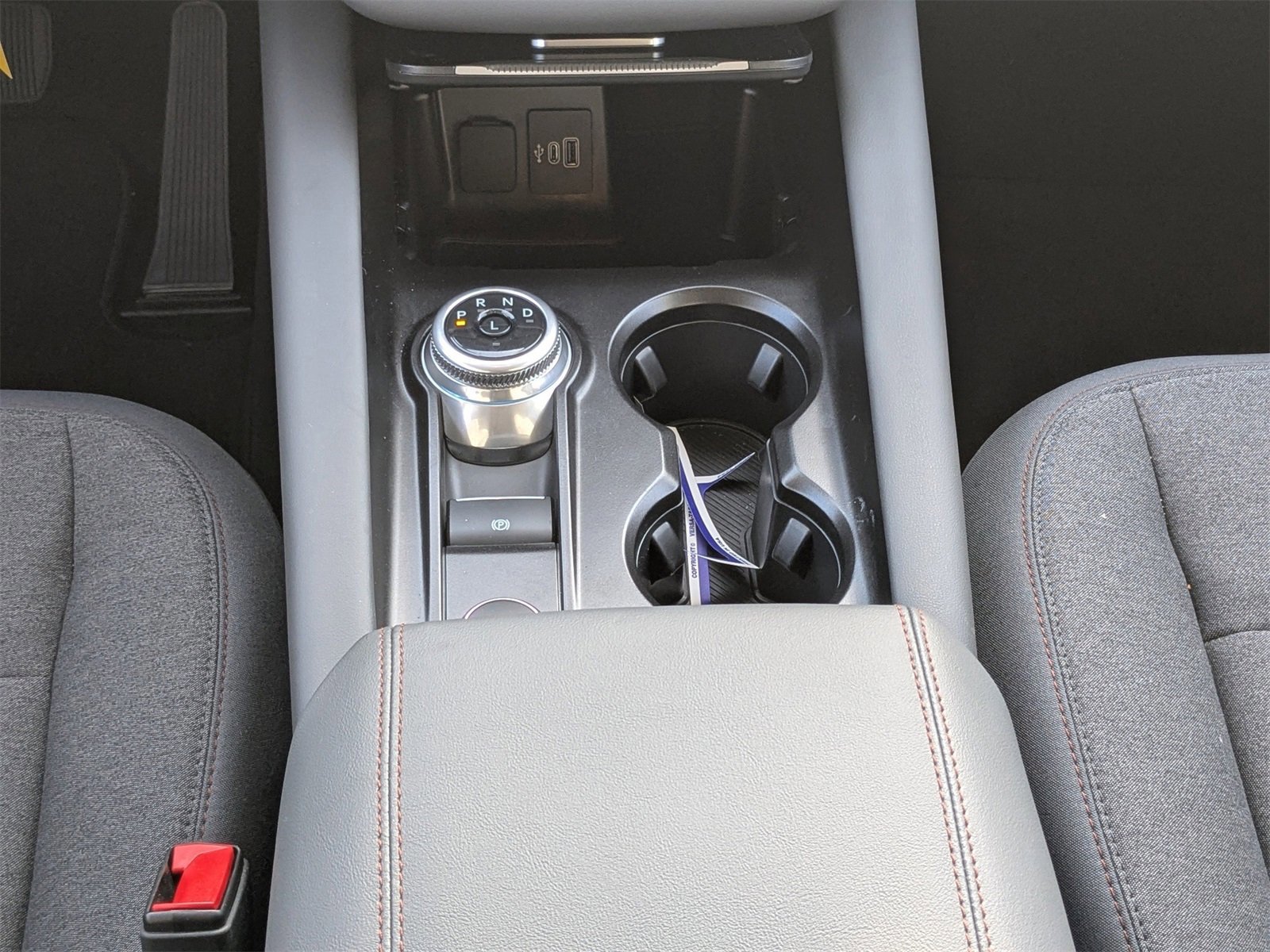 Certified 2025 Ford Explorer Active image 21