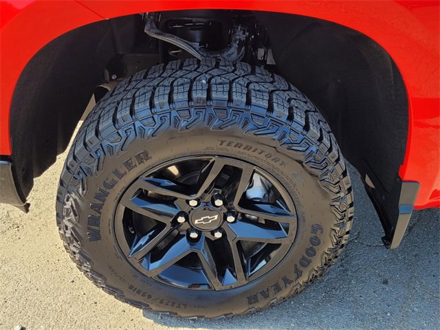 Used 2023 Chevrolet Silverado 1500 Custom Trail Boss image 17