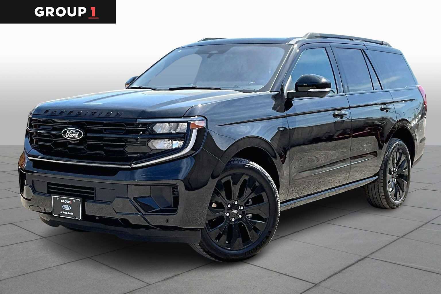 Certified 2025 Ford Expedition Platinum w/ Stealth Appearance Package image 5