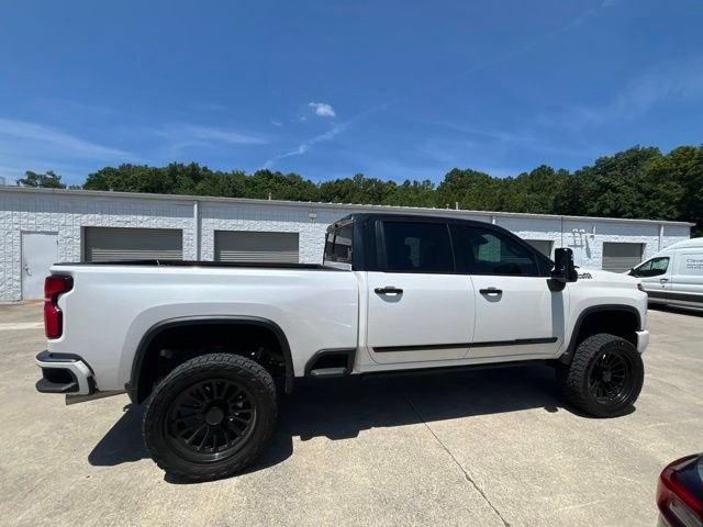 Used 2025 Chevrolet Silverado 2500 High Country AWD/4WD image 2