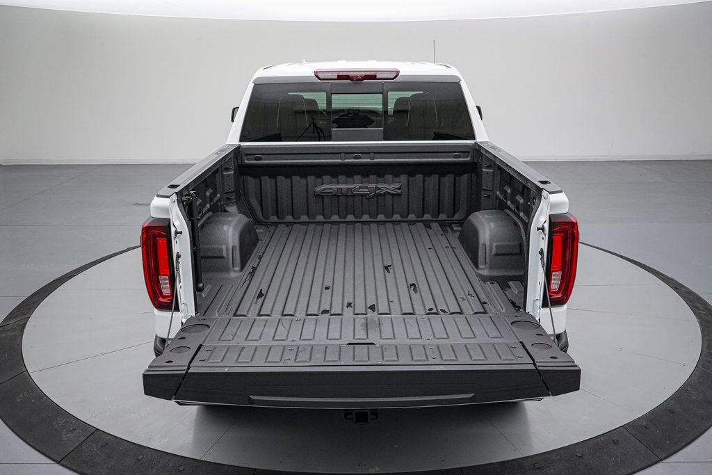 Used 2024 GMC Sierra 1500 AT4X image 10