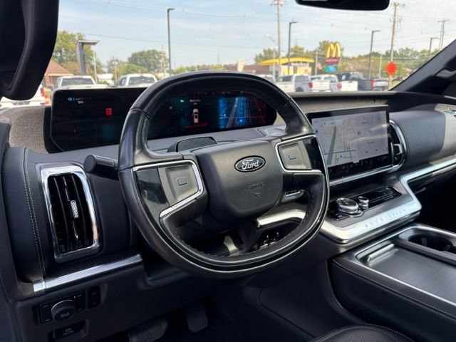 Certified 2025 Ford Expedition Max Platinum w/ Stealth Appearance Package AWD/4WD image 21