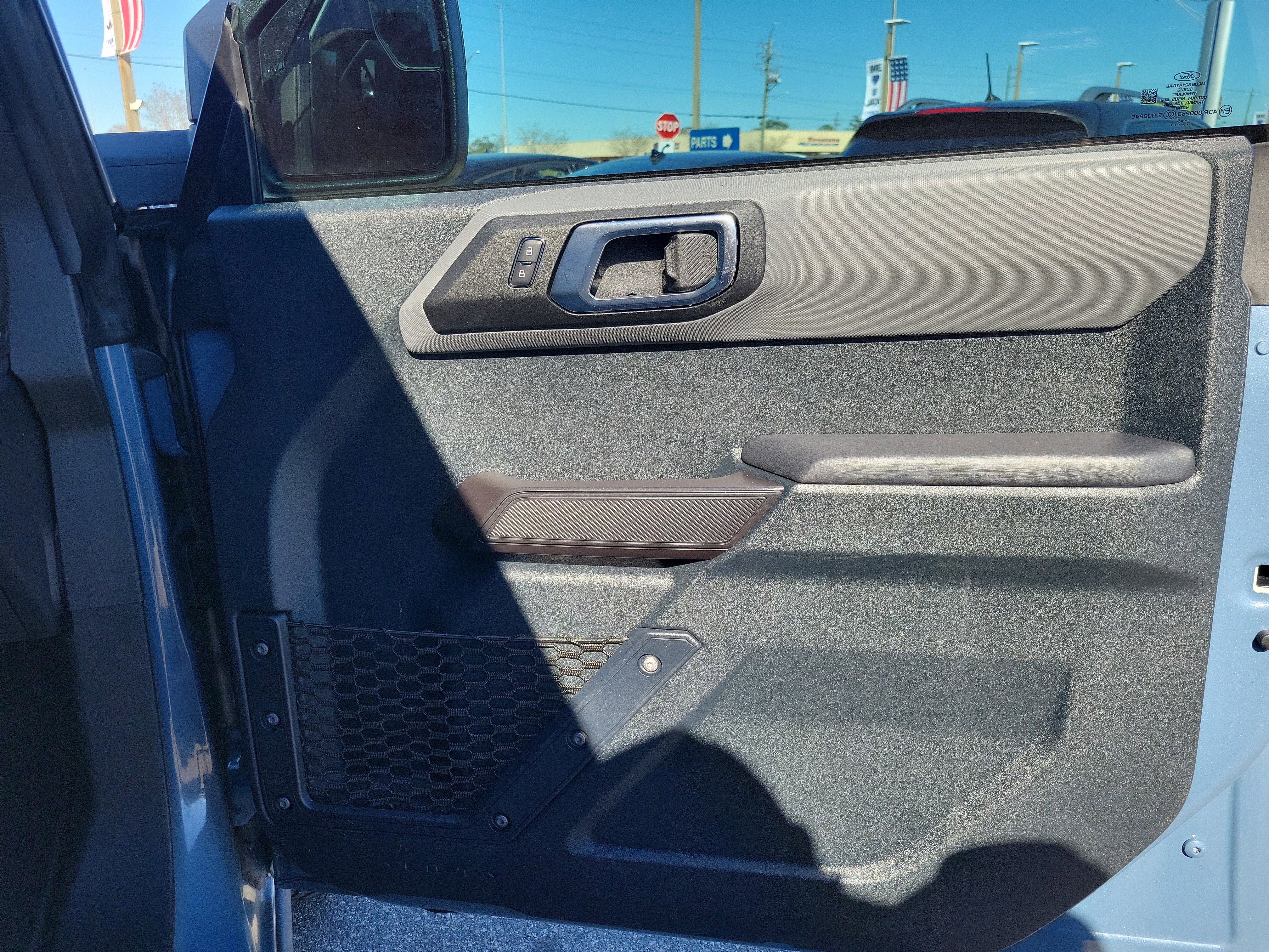 Certified 2024 Ford Bronco Black Diamond image 28