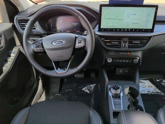 Certified 2026 Ford Escape SE FWD image 11