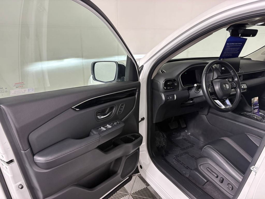 Used 2024 Honda Pilot Touring image 12
