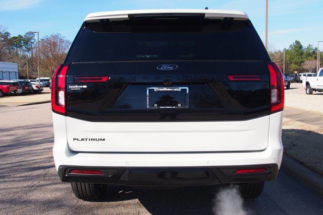 Certified 2025 Ford Expedition Platinum w/ Stealth Performance Package image 4
