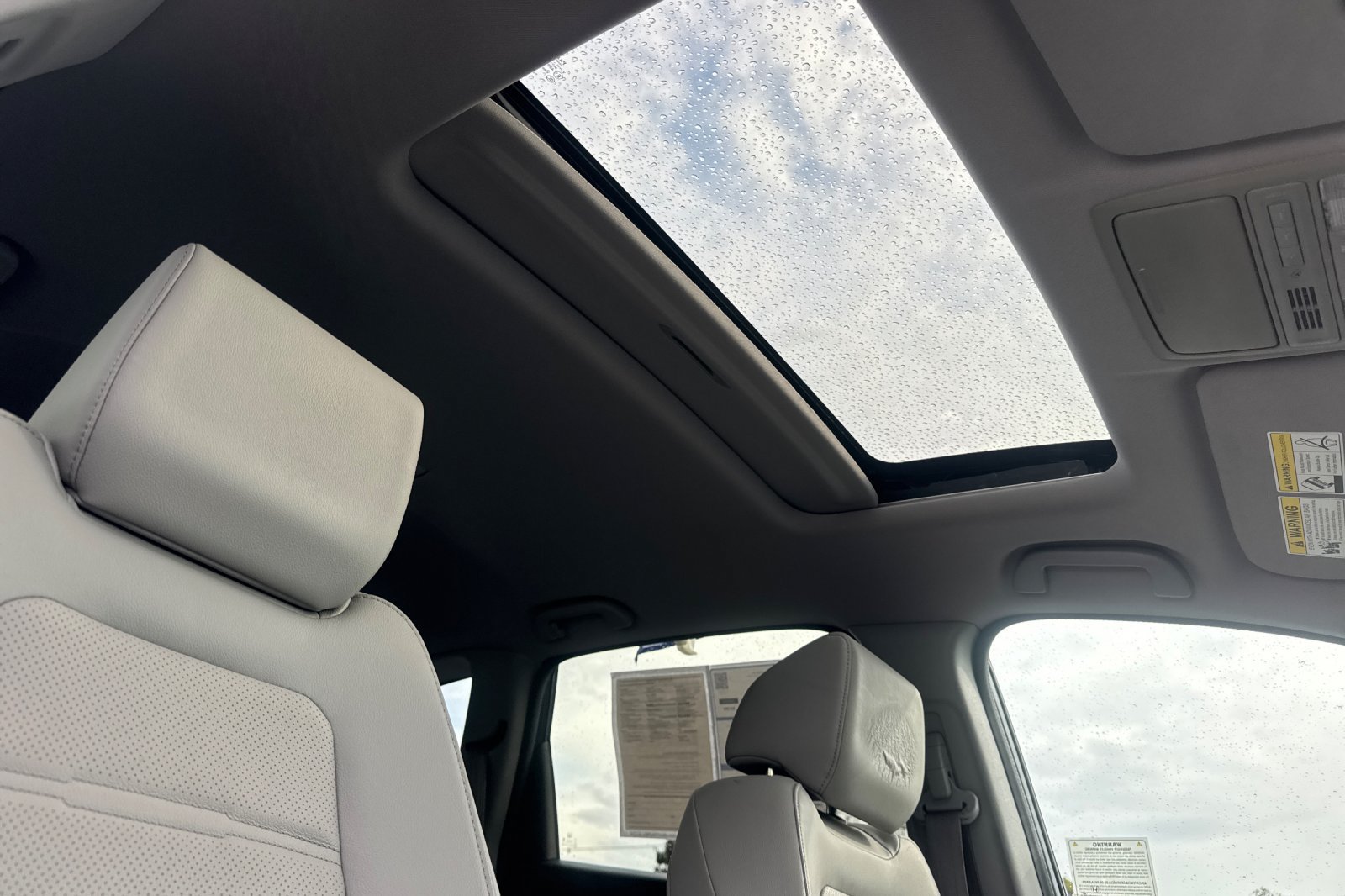 Used 2018 Honda CR-V Touring image 8