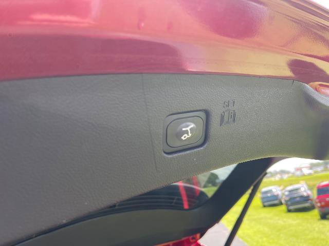 Certified 2023 Ford Edge ST image 12