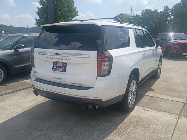 Used 2023 Chevrolet Suburban Premier AWD/4WD image 4