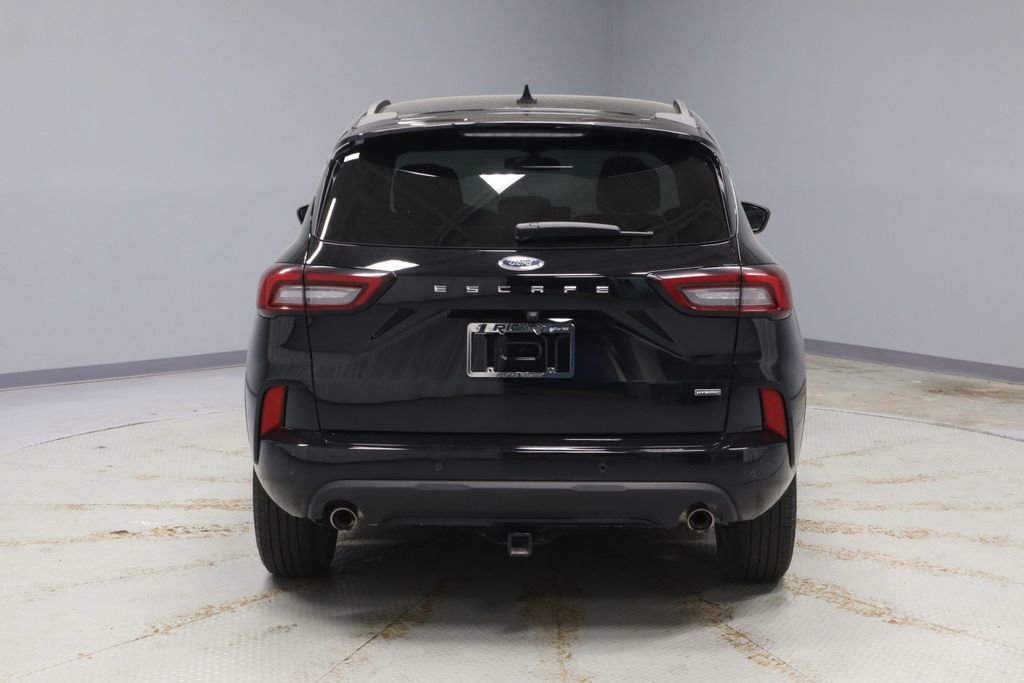 Certified 2023 Ford Escape ST-Line w/ Equipment Group 301A FWD image 12