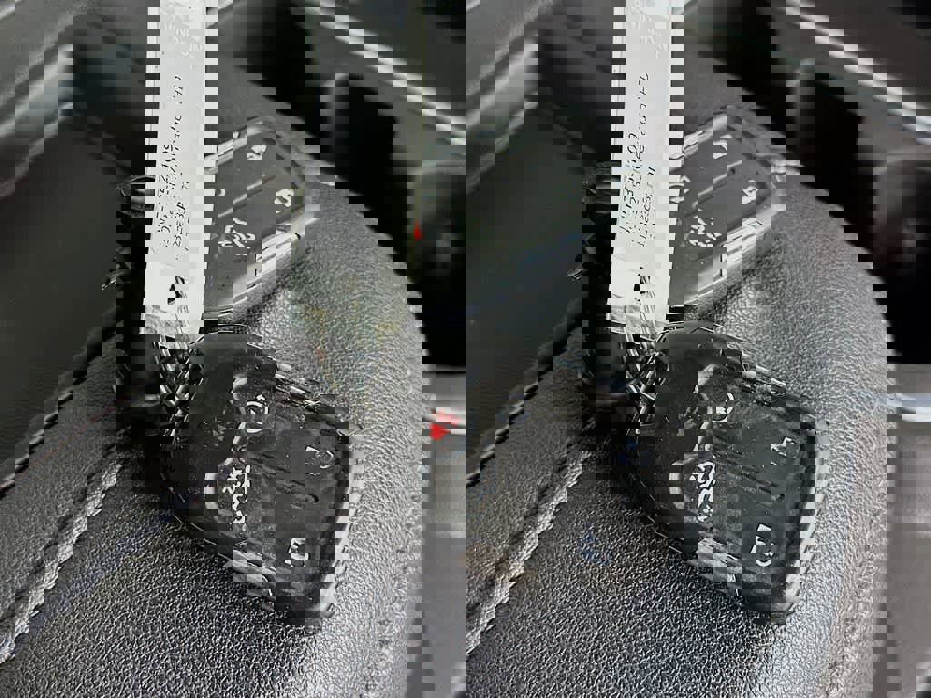 Used 2022 Chevrolet Silverado 2500 LTZ w/ LTZ Plus Package image 22