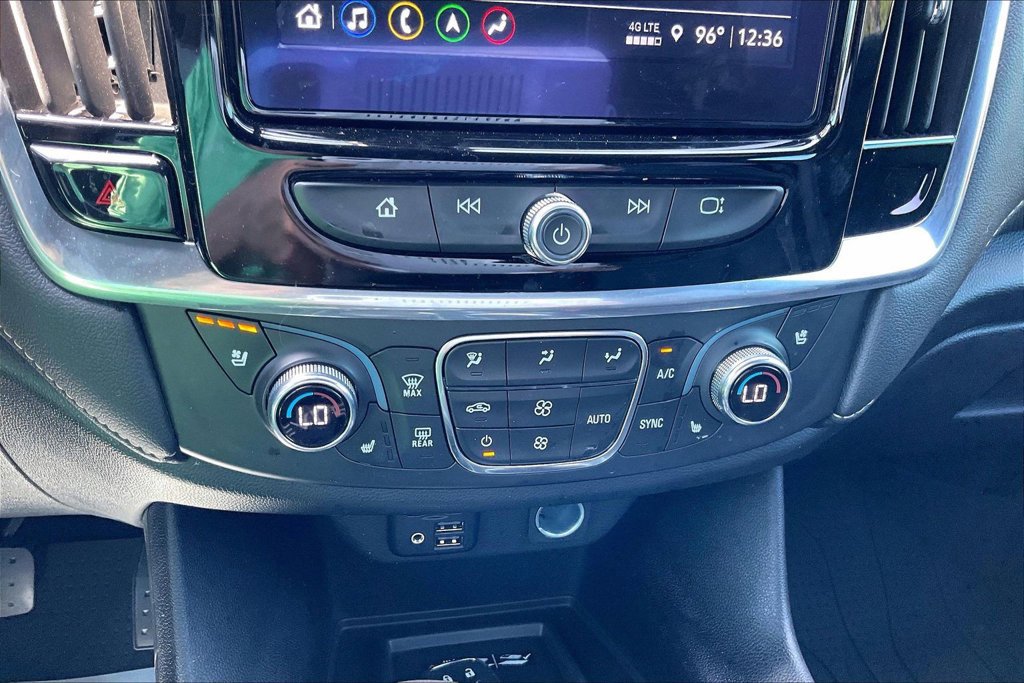 Used 2022 Chevrolet Traverse Premier w/ LPO, Floor Liner Package FWD image 32