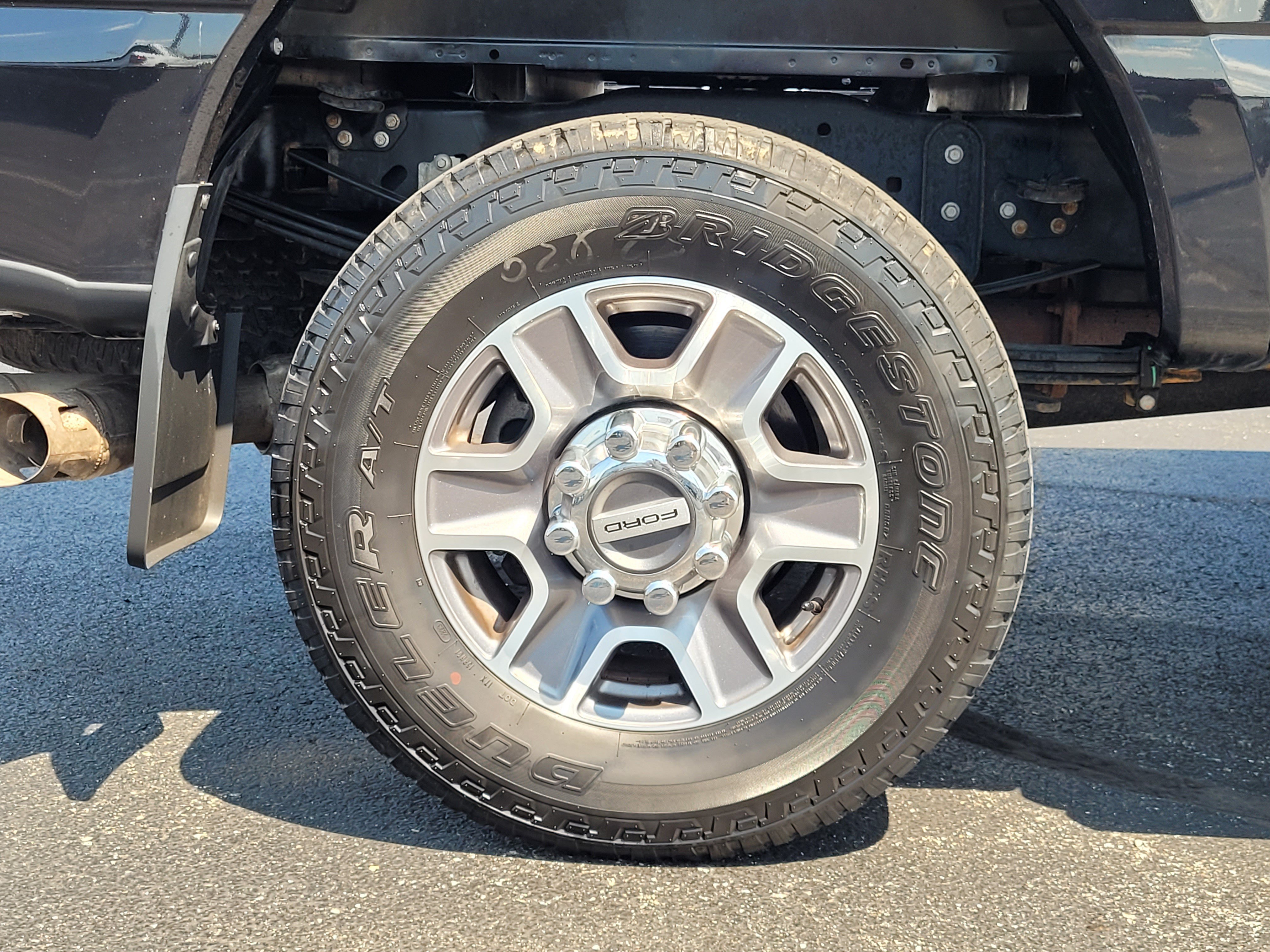 Certified 2023 Ford F250 Lariat w/ Tow Technology Package AWD/4WD image 11