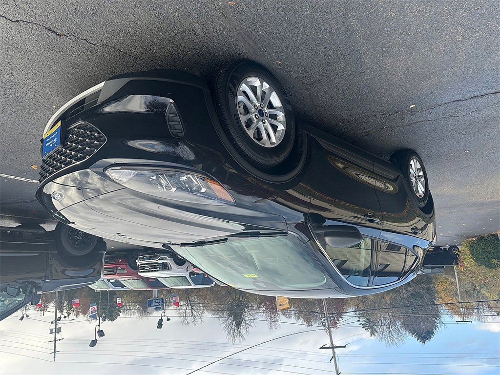 Certified 2022 Ford Escape SE w/ Cold Weather Package image 5