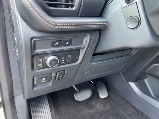 Certified 2022 Ford Expedition Platinum image 11