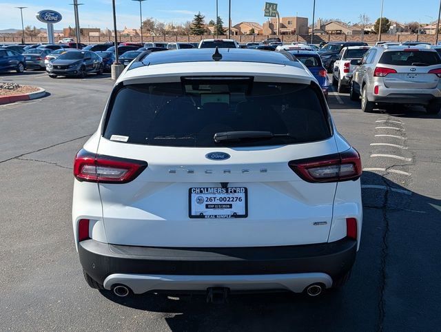 Certified 2025 Ford Escape SE w/ Class II Trailer Tow Package image 4