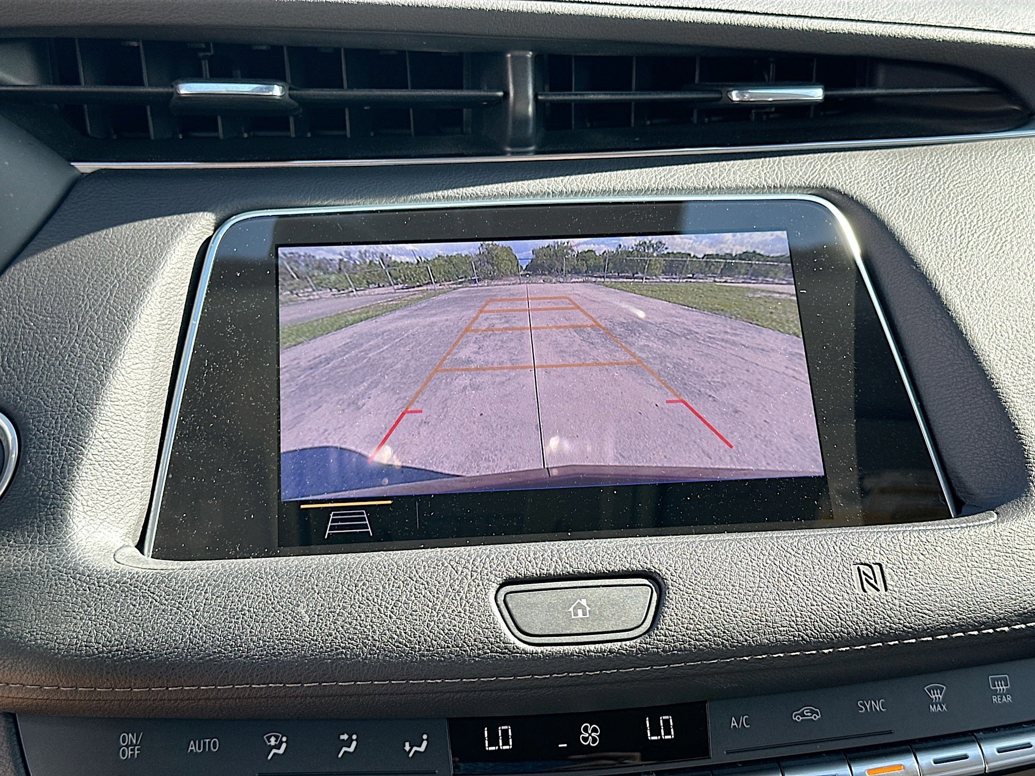 Used 2019 Cadillac XT4 Premium Luxury image 14