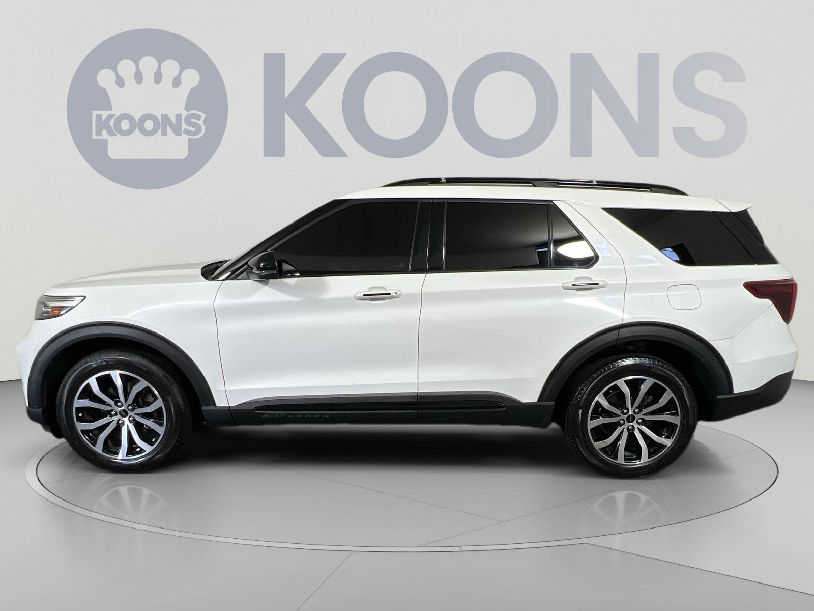 Certified 2020 Ford Explorer ST w/ Premium Technology Package AWD/4WD image 7