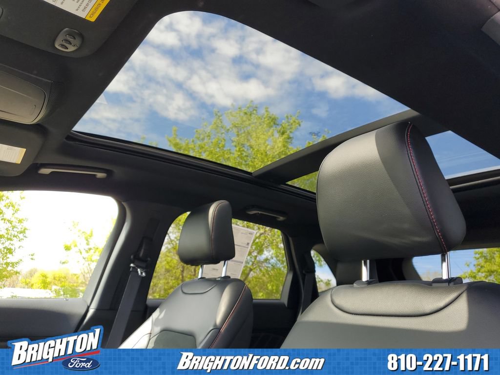 Certified 2023 Ford Edge ST-Line AWD/4WD image 10