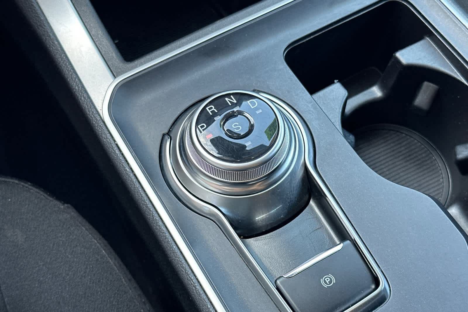 Certified 2023 Ford Edge SE w/ Black Appearance Package image 21