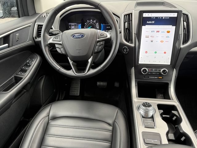 Certified 2024 Ford Edge SEL w/ Convenience Package AWD/4WD image 8