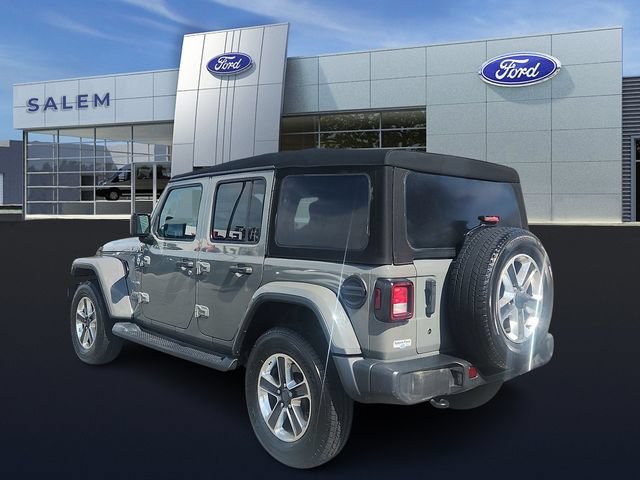Used 2018 Jeep Wrangler Unlimited Sahara w/ Cold Weather Group AWD/4WD image 4