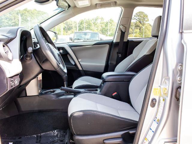 Used 2017 Toyota RAV4 XLE w/ Plus Special Value Package AWD/4WD image 17
