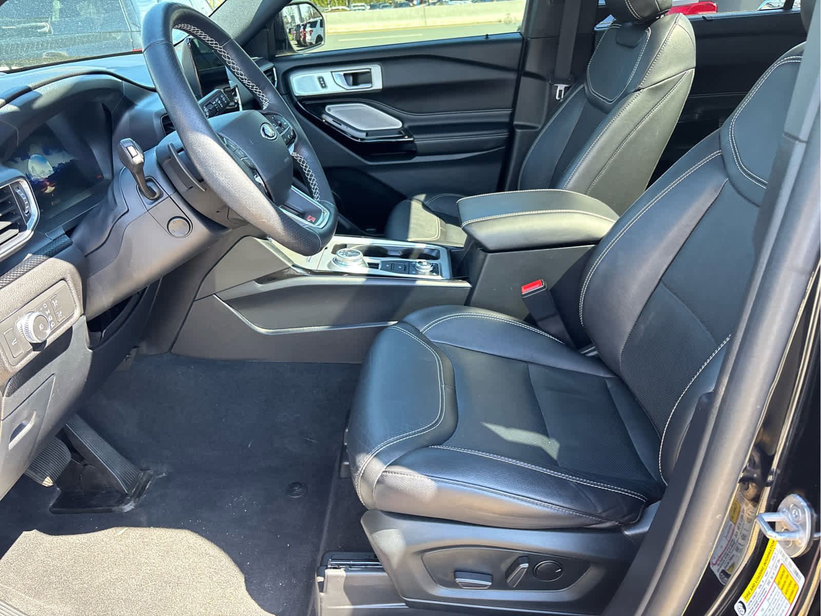 Certified 2022 Ford Explorer ST w/ Equipment Group 401A image 12