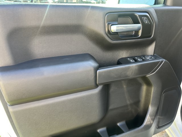 Used 2025 Chevrolet Silverado 1500 Custom Trail Boss AWD/4WD image 21