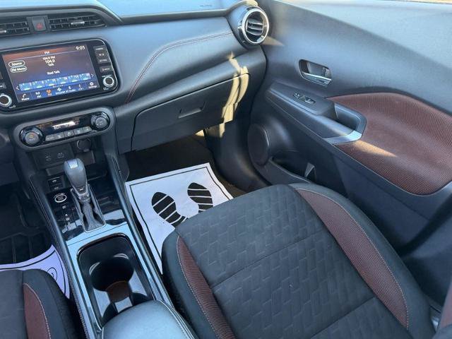 Used 2024 Nissan Kicks SR FWD image 16