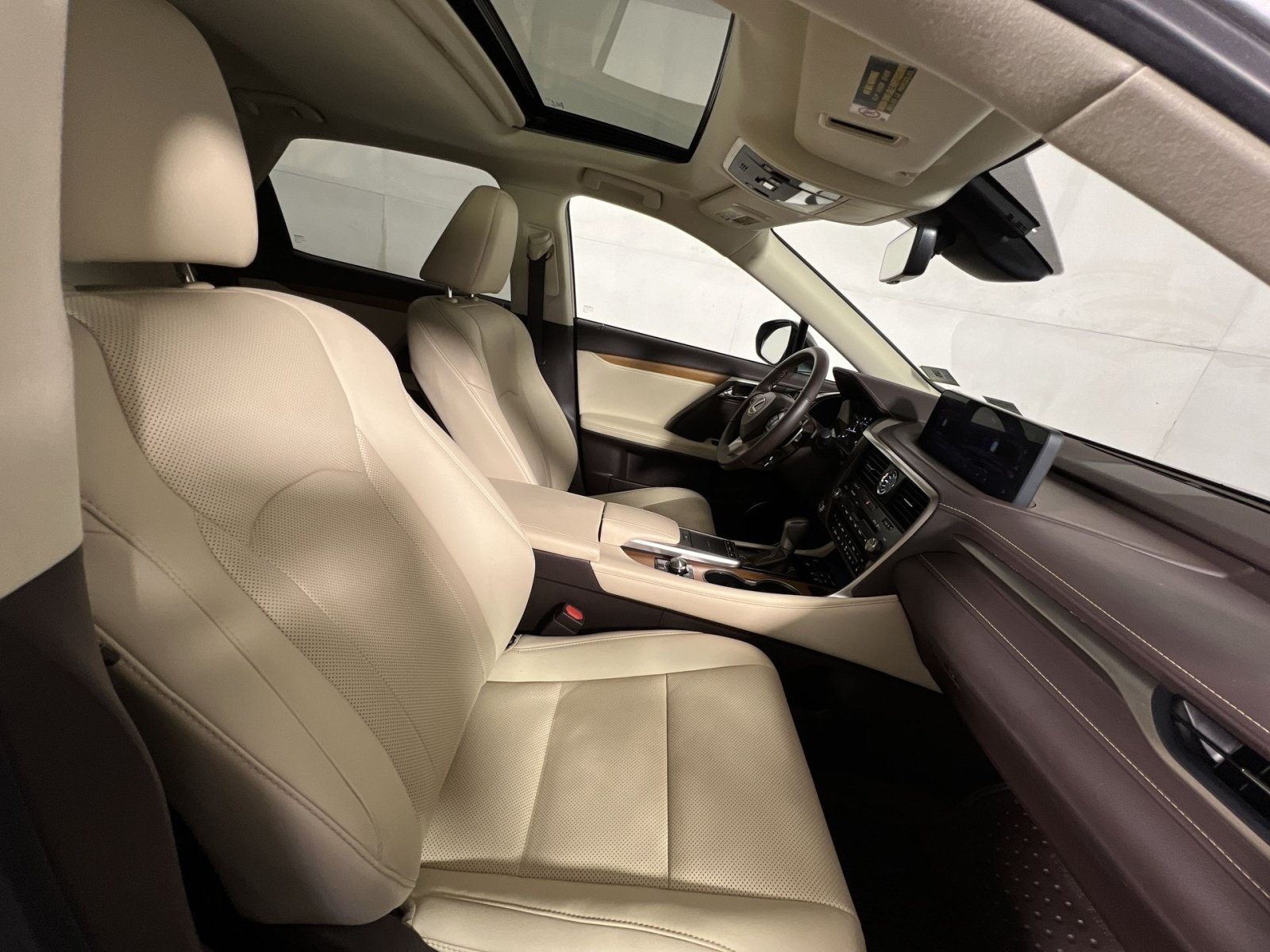 Used 2020 Lexus RX 350 AWD w/ Premium Package image 27