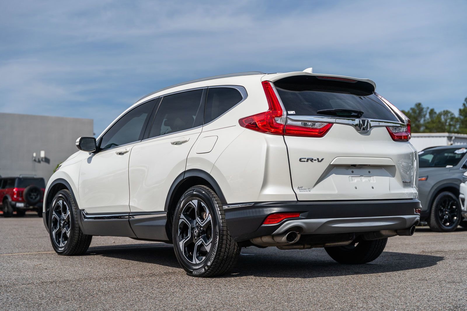 Used 2017 Honda CR-V Touring image 5