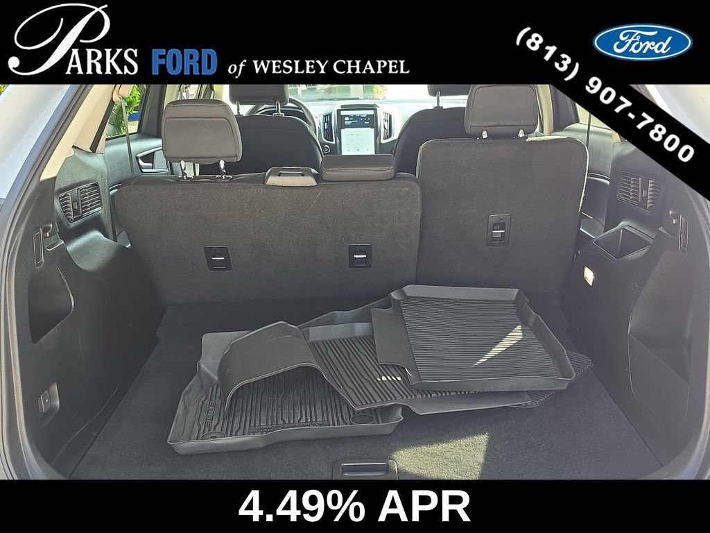Certified 2022 Ford Edge SE w/ Black Appearance Package AWD/4WD image 9