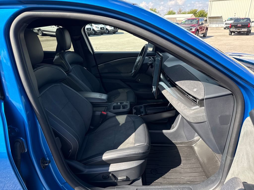 Certified 2025 Ford Mustang Mach-E GT image 29