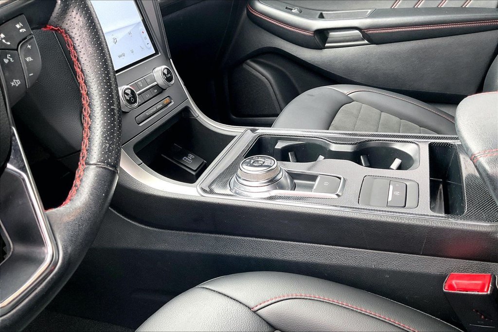 Certified 2022 Ford Edge ST-Line AWD/4WD image 19