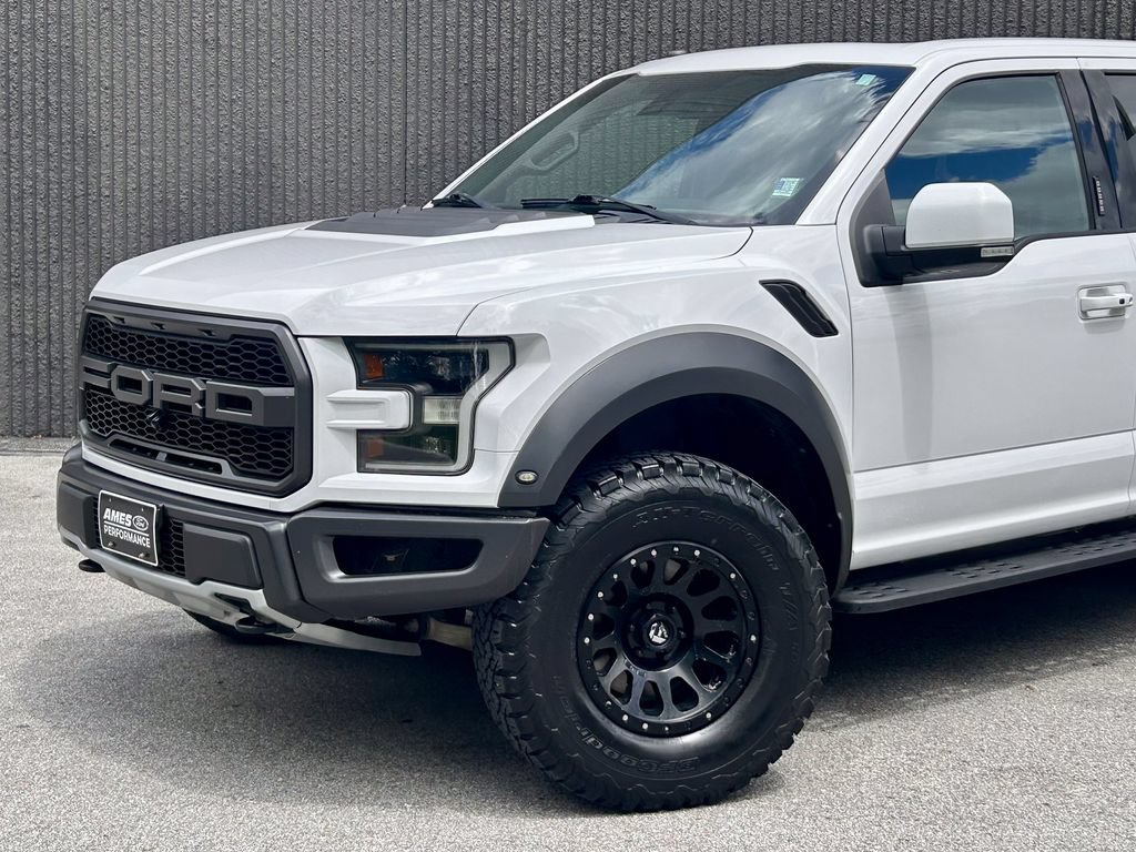Certified 2018 Ford F150 Raptor w/ Equipment Group 802A Luxury AWD/4WD image 2