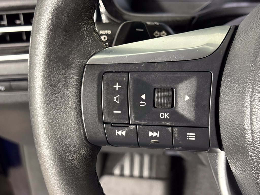 Used 2022 INFINITI QX60 Luxe w/ Vision Package FWD image 18