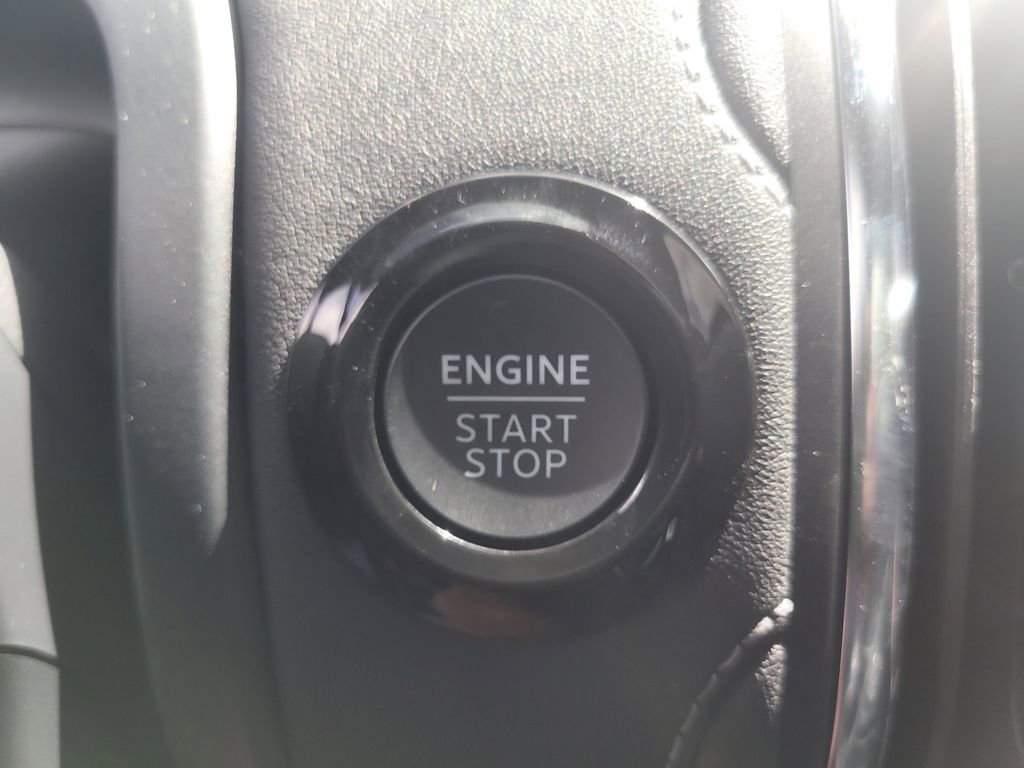 Certified 2026 Ford Expedition Platinum w/ Stealth Performance Package image 30