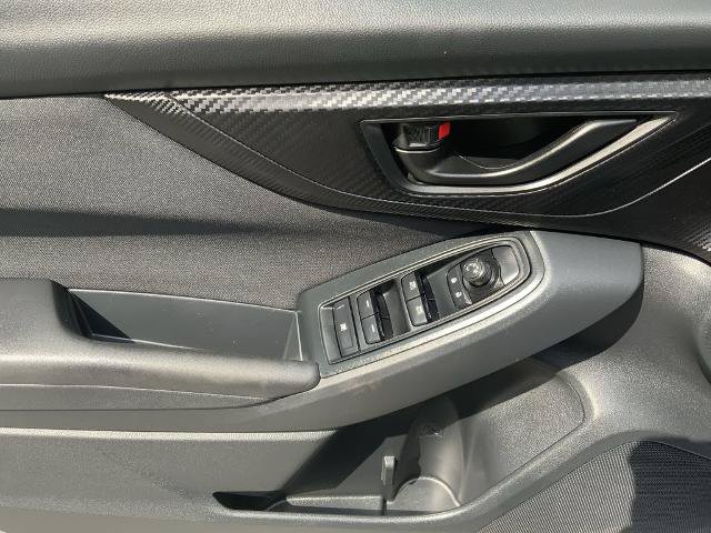 Used 2022 Subaru Crosstrek 2.0i AWD/4WD image 21