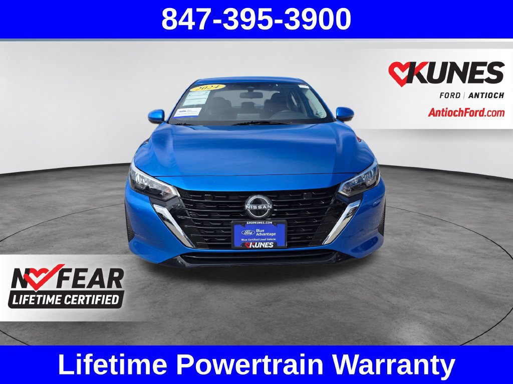 Used 2024 Nissan Sentra SV FWD image 2